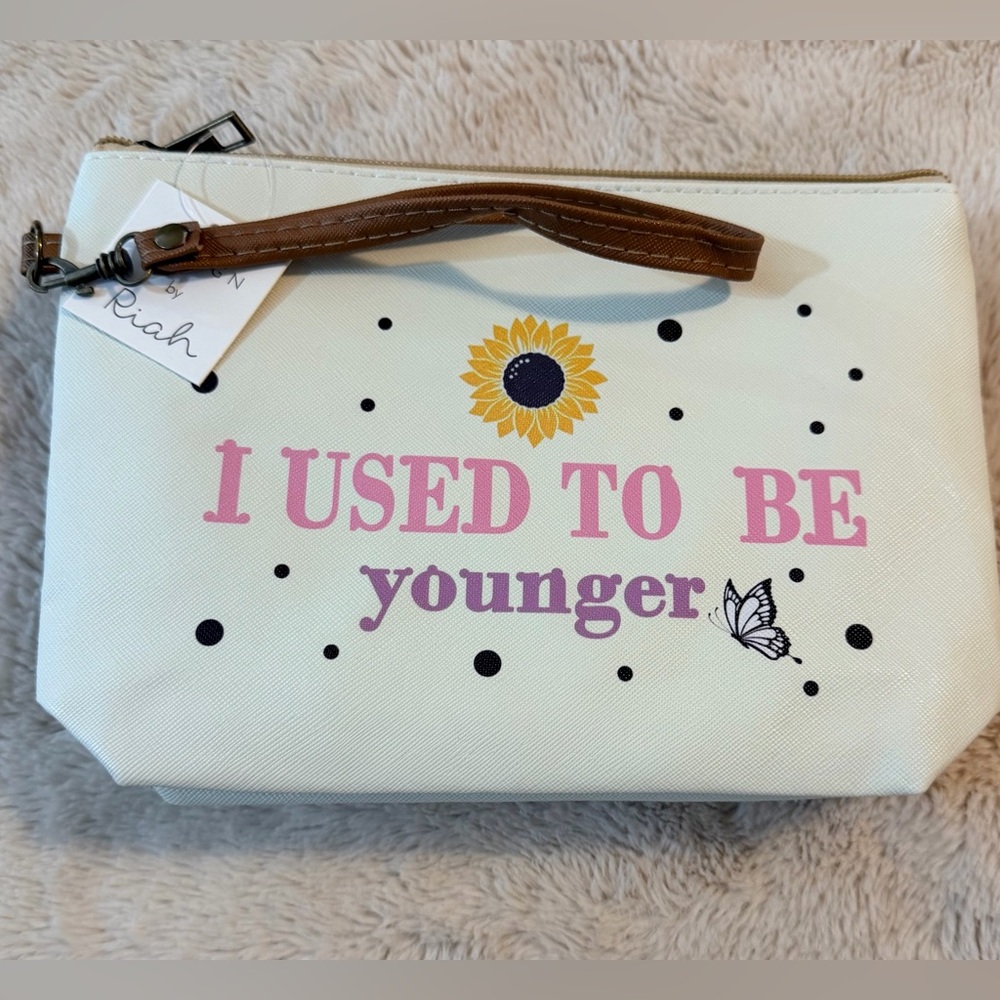 Wristlet Bag by Riah - I Used To Be Younger - Picture 5 of 5